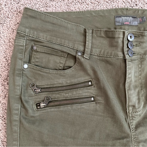 Torrid Olive Green Moto Skinny Jegging Pant Womens 14R - Picture 6 of 11